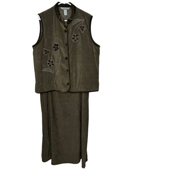 Jessica Holbrook Womens 2 Piece Outfit Size 1X Velvet Green Vest Skirt - Picture 1 of 7